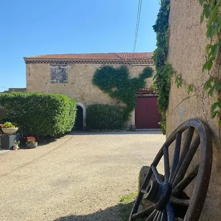 Au Coeur Des Vignes Holiday home