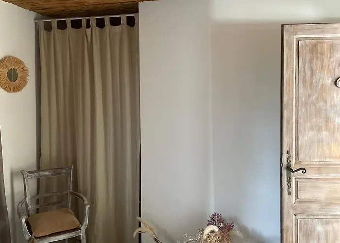 Au Cœur Des Vignes Hébergement de vacances *